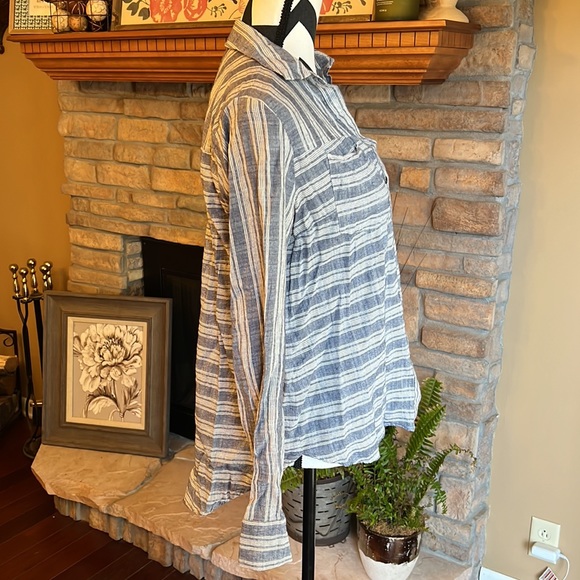 10‎ Crosby Derek Lam striped button down shirt - Picture 6 of 8